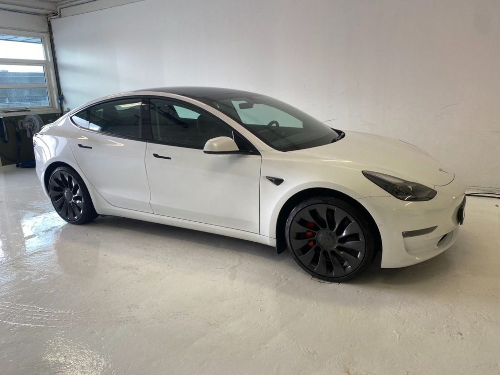 Service på elbil og hybridbil i Bergen – Hva trenger bilen din?