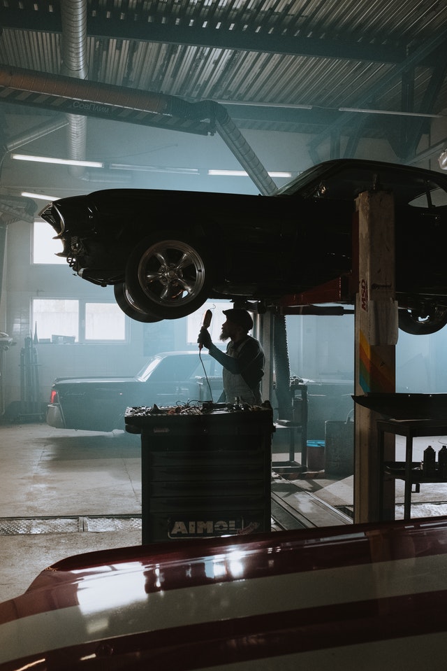 DAB-montering hos DD Auto Center i Bergen — profesjonell bilservice på Nesttun